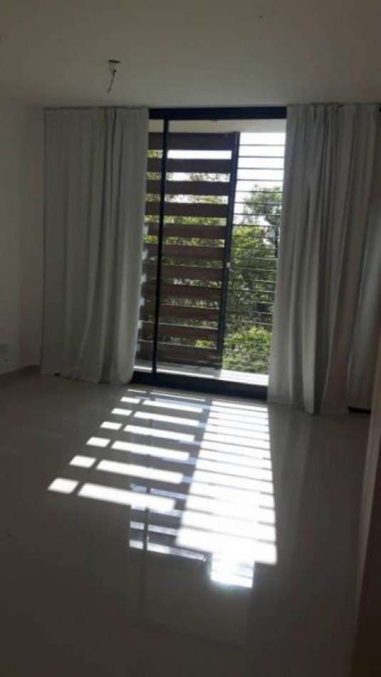 Departamento 2 amb con Cochera Optativa en Venta Bernal Oeste  .APTO CREDITO BANCARIO