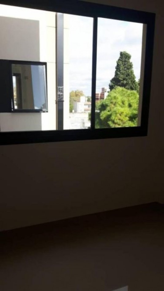 Departamento 2 amb con Cochera Optativa en Venta Bernal Oeste  .APTO CREDITO BANCARIO