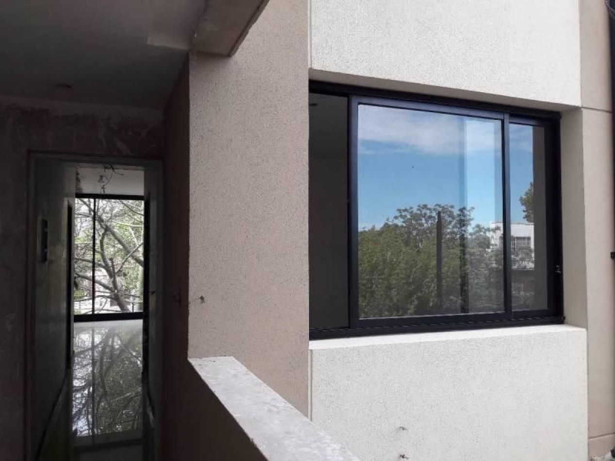 Departamento 2 amb con Cochera Optativa en Venta Bernal Oeste  .APTO CREDITO BANCARIO