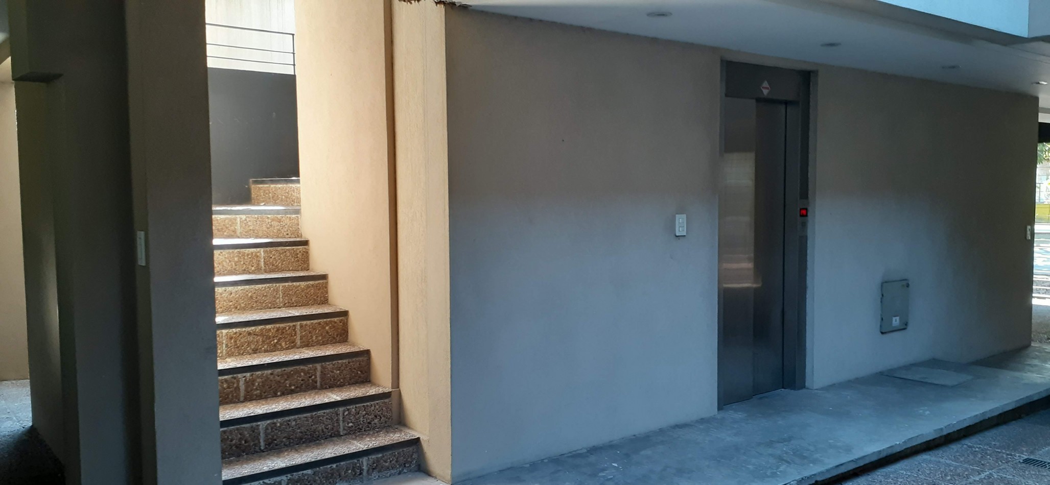 Departamento 2 amb con Cochera Optativa en Venta Bernal Oeste  .APTO CREDITO BANCARIO