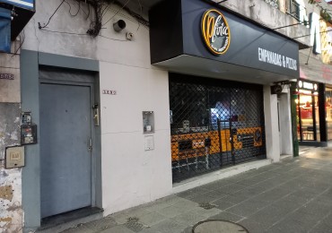PH EN VENTA DE 3 AMBIENTES A PASOS DE LANUSITA