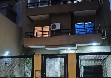 Alquiler Departamento 2 Ambientes al Frente .Excelente zona